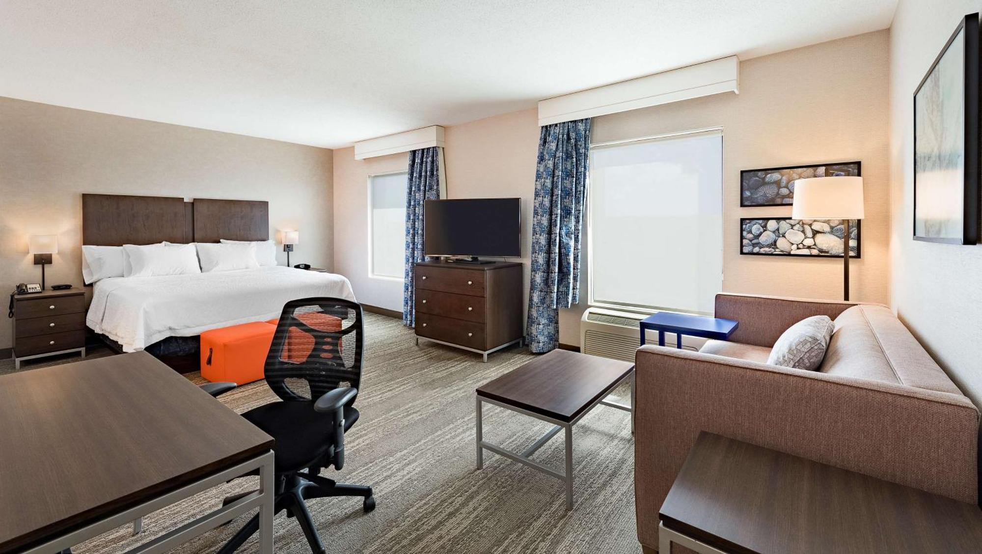 Hampton & By Hilton - Halifax Dartmouth