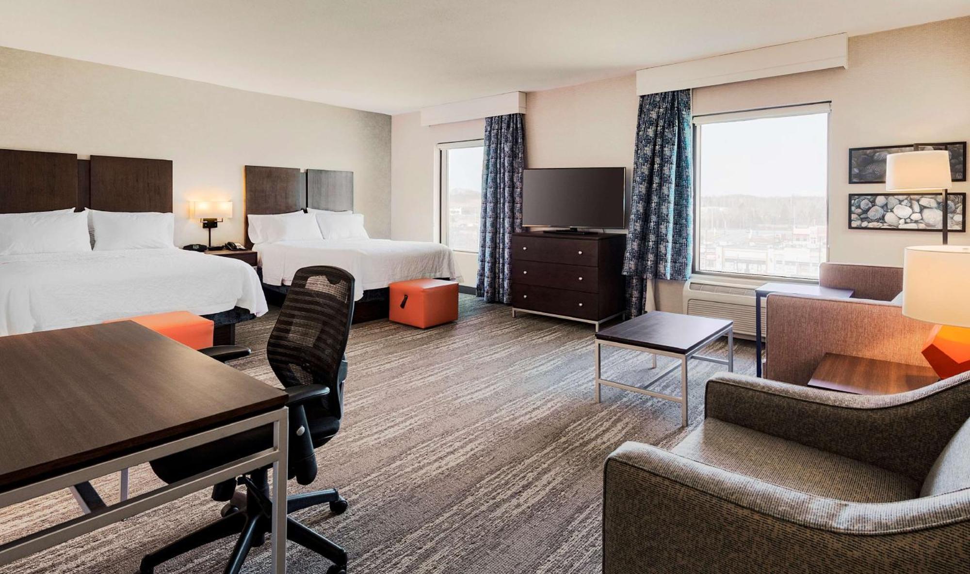 Hotel Hampton & By Hilton - Halifax 3*